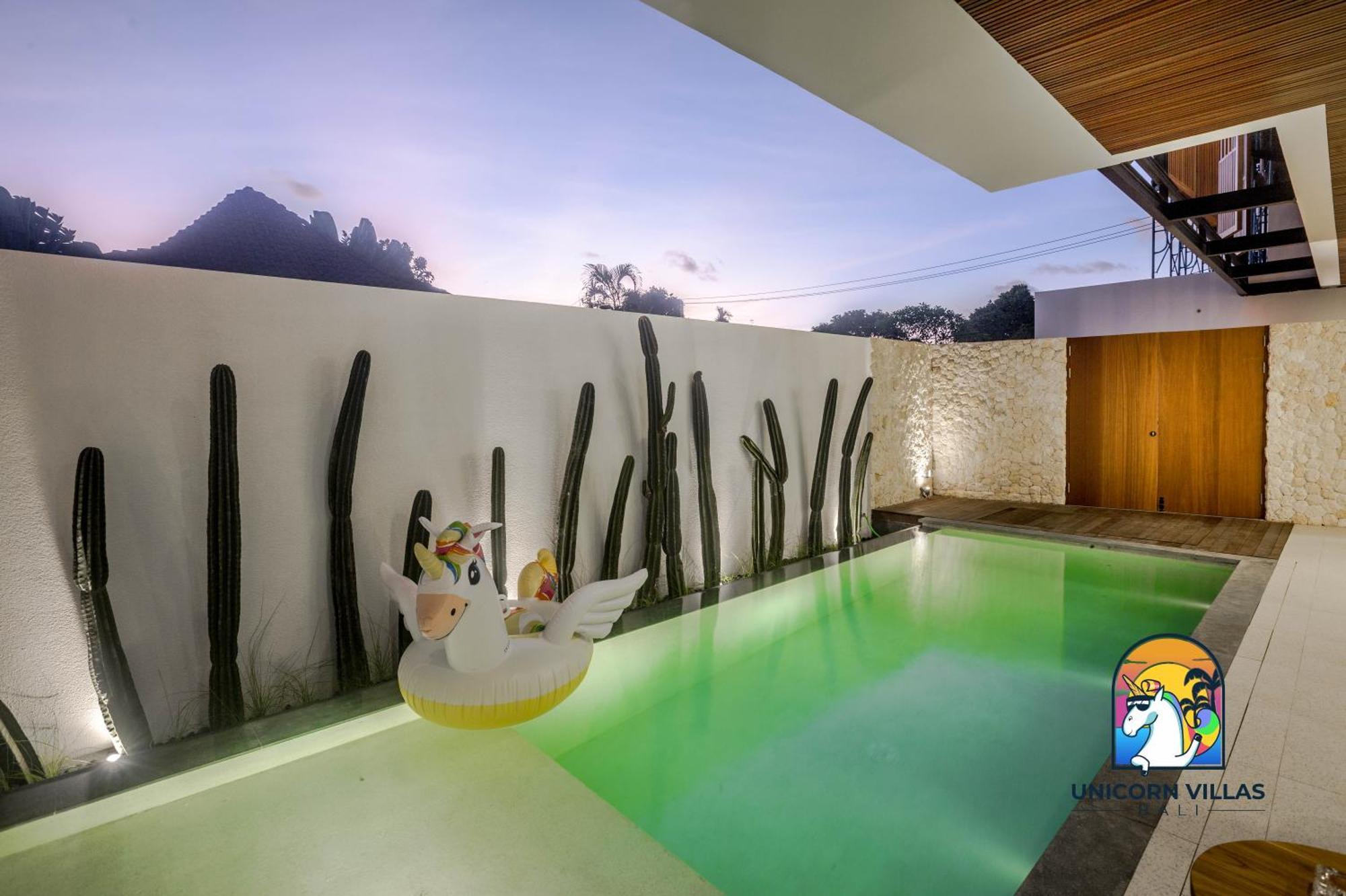 Villa Rufina - By Unicorn Villas Bali Canggu Εξωτερικό φωτογραφία
